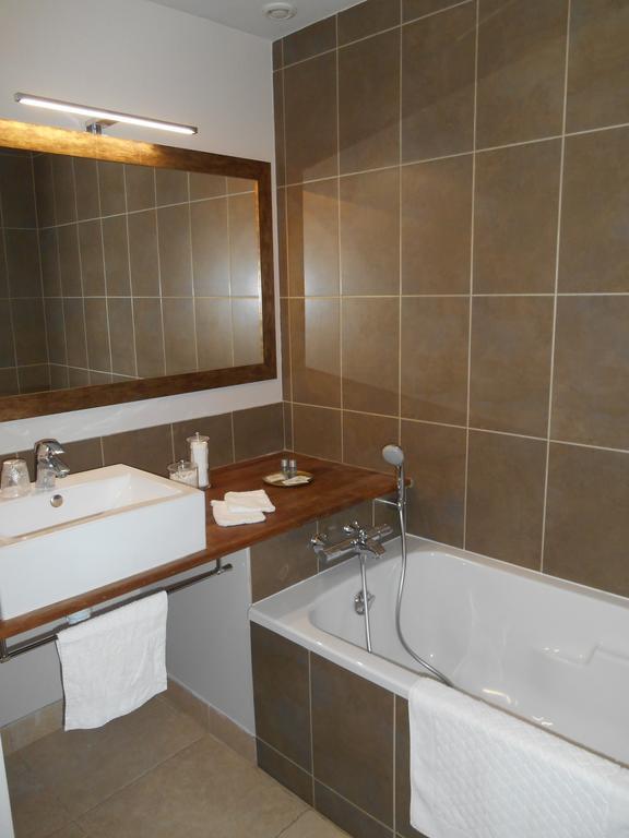 Escampette Hotel Saint-Aubin-en-Charollais Luaran gambar